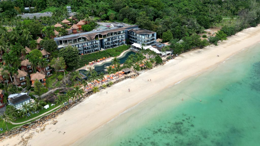 Luxusresort mit Infinitypool